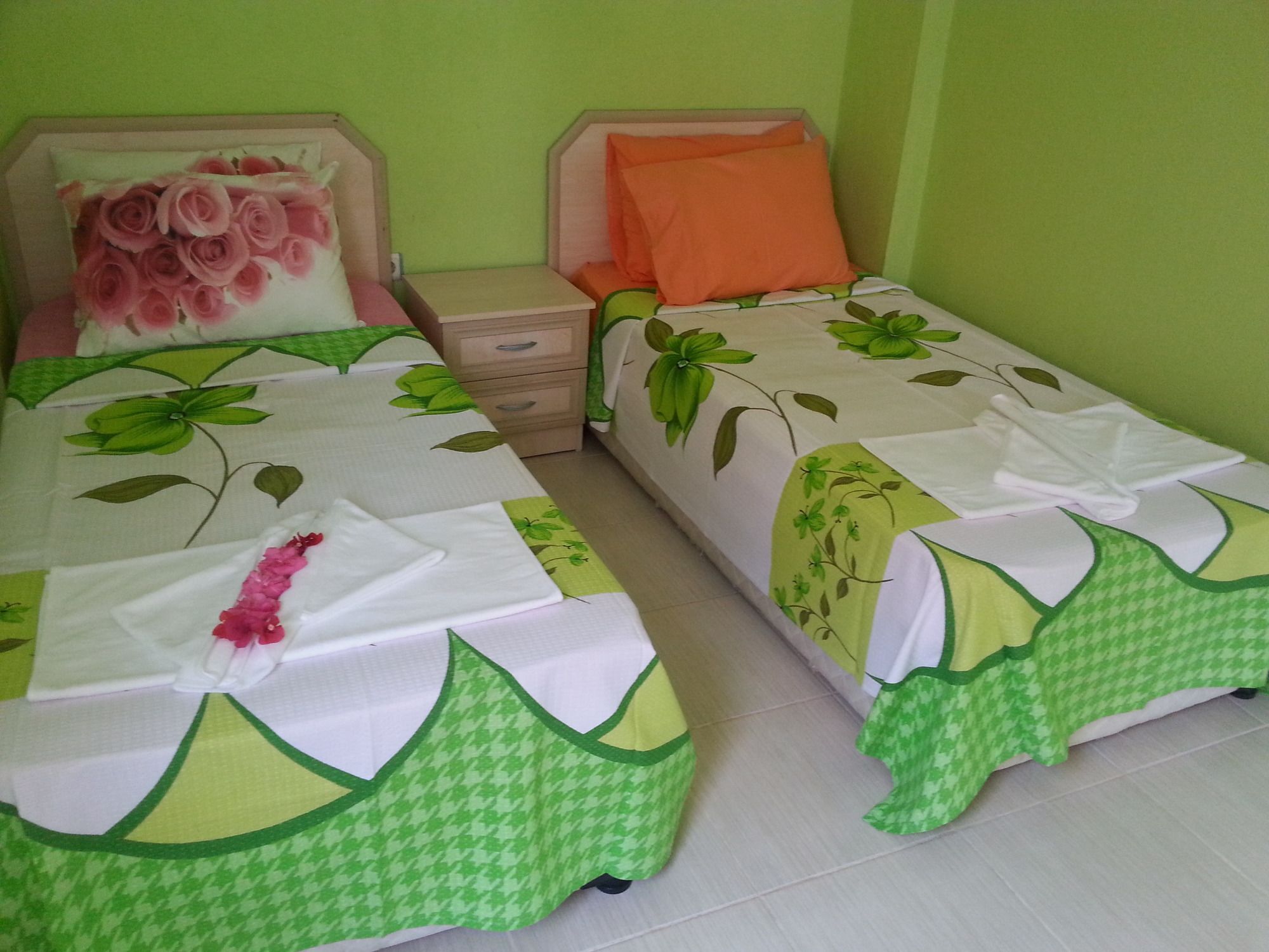 Karaca Apart Hotel Далян Екстериор снимка
